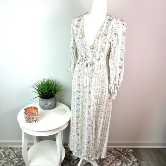 Faithfull The Brand womens Printed  Midi Wrap Dress size small - Picture 2 of 10